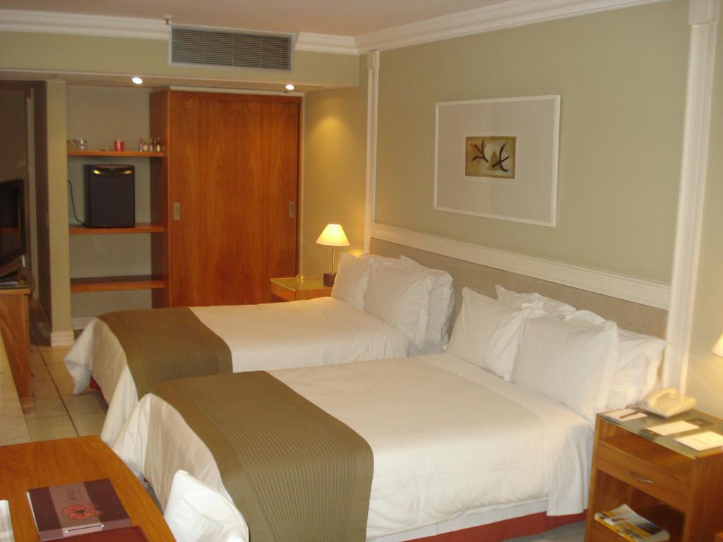 Golden Tulip Ipanema Plaza Hotel Rio de Janeiro Bagian luar foto